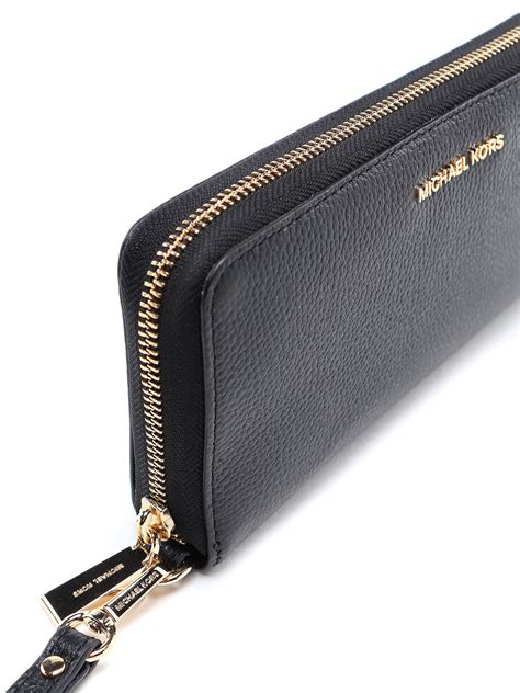 michael kors jet set travel wallet small|michael kors travel continental wallet.